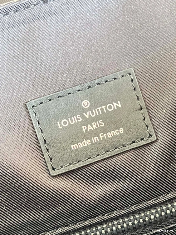 WIS CHRISTOPHER VUITTON BACKPACK LOUIS 1111